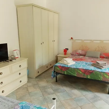 Santeodoro Borgo Straula 3*